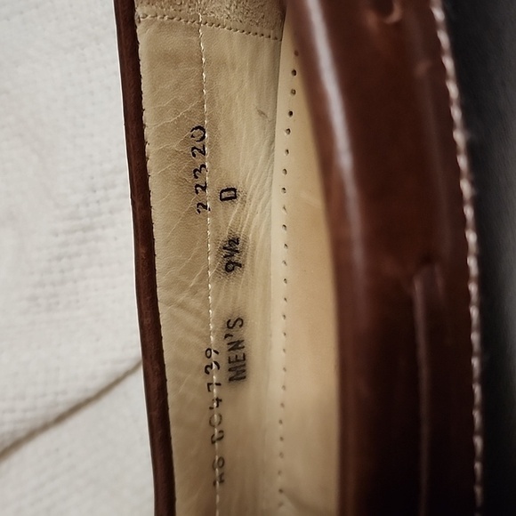 Cole‎ Haan black/brown tasseled moc loafers 9D - Picture 8 of 11